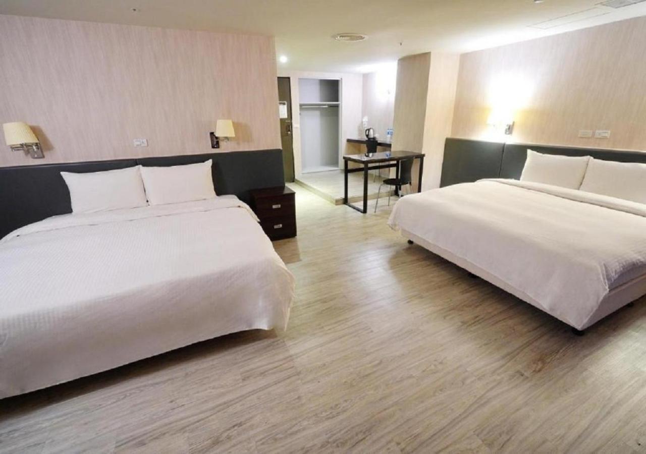 Walker Hotel - Sanchong تايبيه المظهر الخارجي الصورة